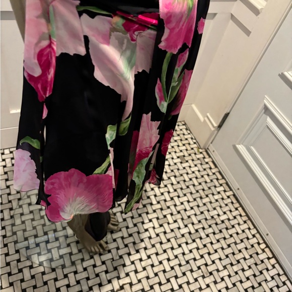 Carmen Marc Valvo 100% Silk Elegant Layered Flowy Black Top Floral Skirt 8 30” - Picture 6 of 16